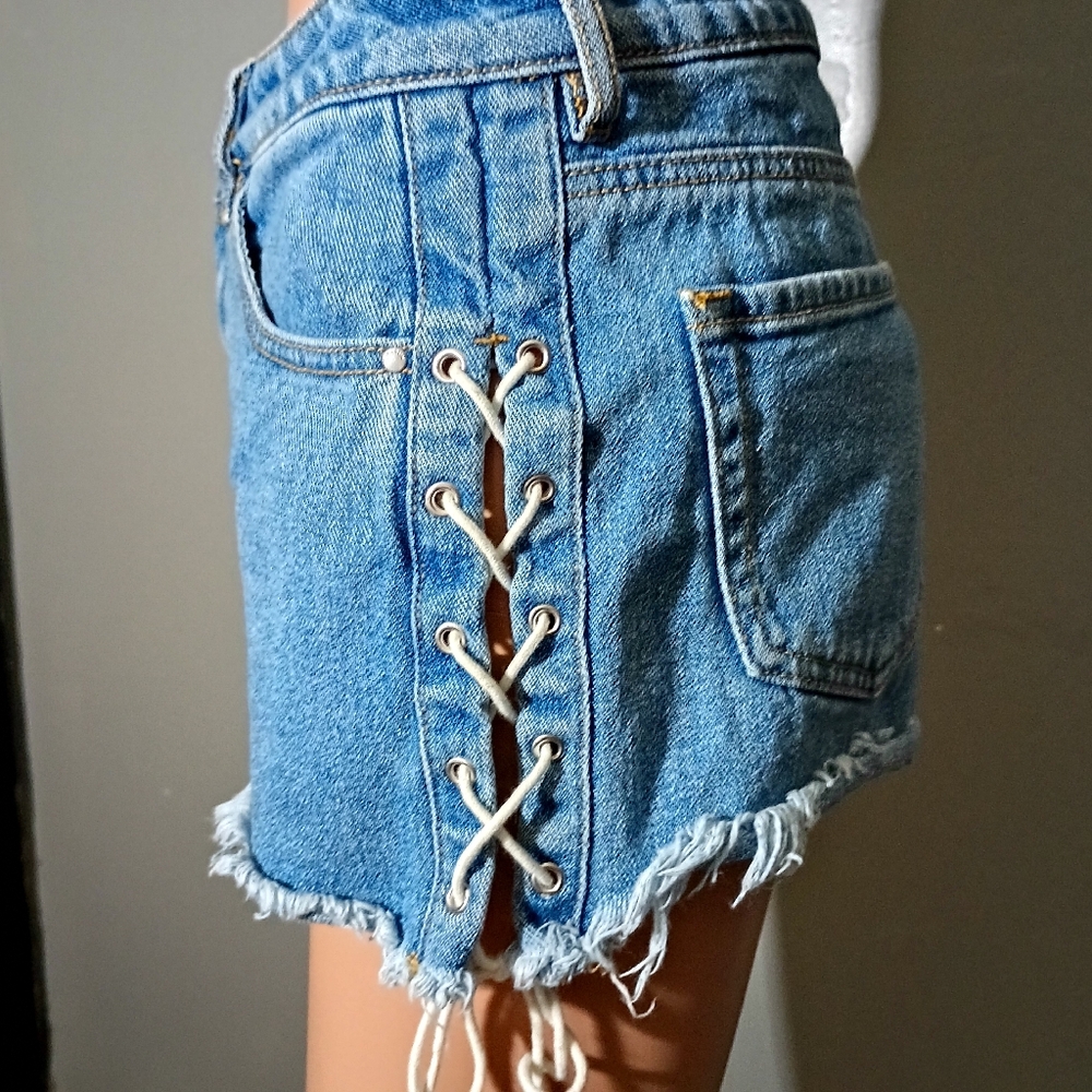 Women's "Pac Sun" Shorts